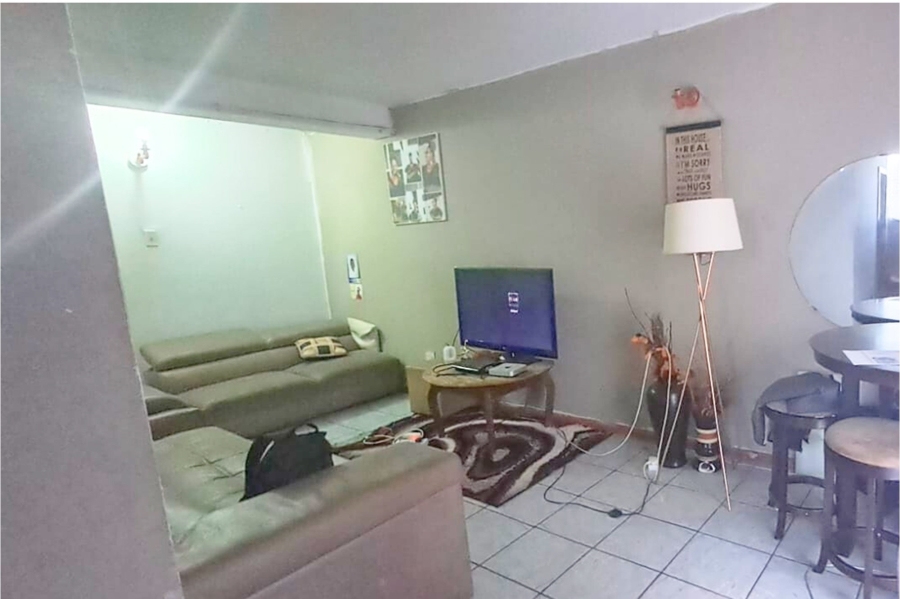 1 Bedroom Property for Sale in Port Elizabeth Central Eastern Cape